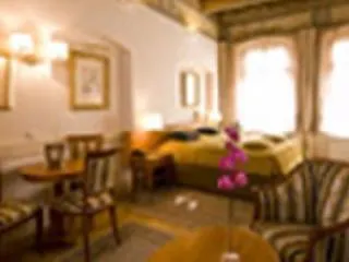 Hotel Nerudova 211 Prága