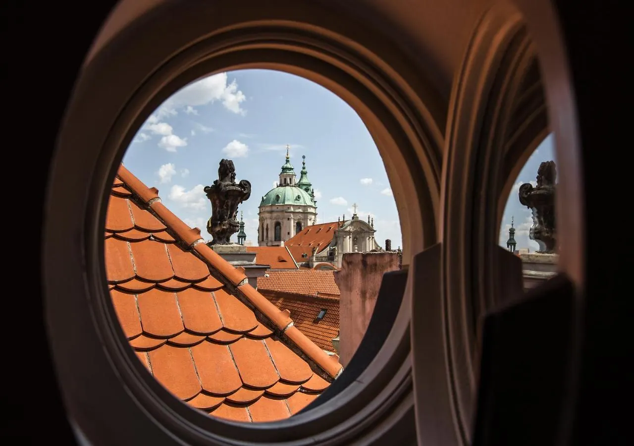 Hotel Nerudova 211 Prague