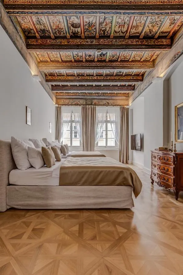 Hotel Nerudova 211 Prague