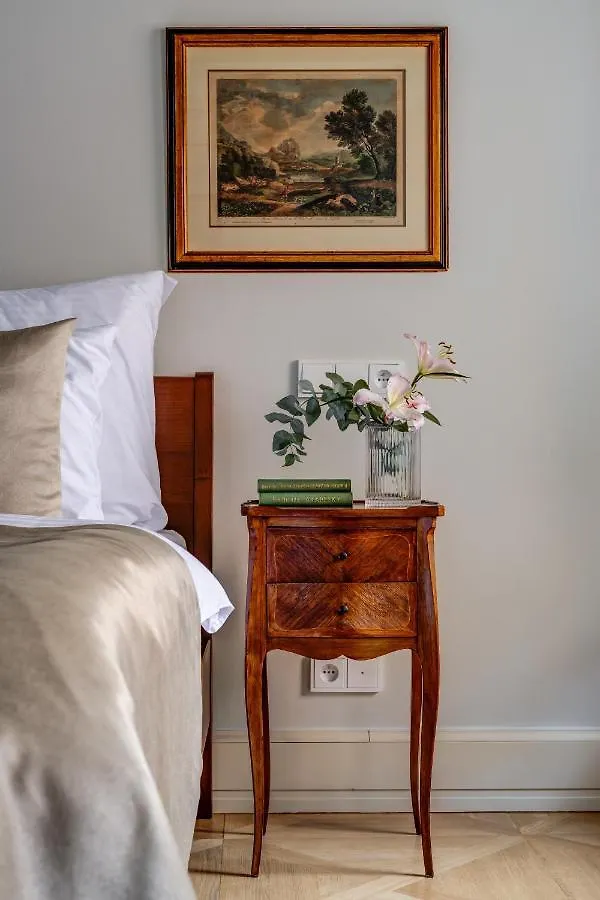 Hotel Nerudova 211 Prague